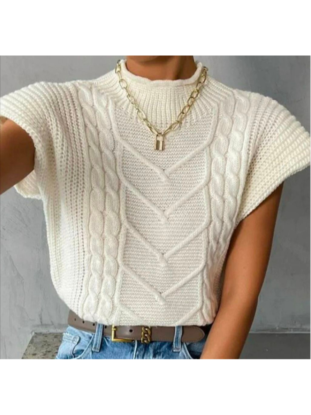 New Cream Cap Sleeve Sweater Vest Med Cable knit Mock Neck Old Money Academia